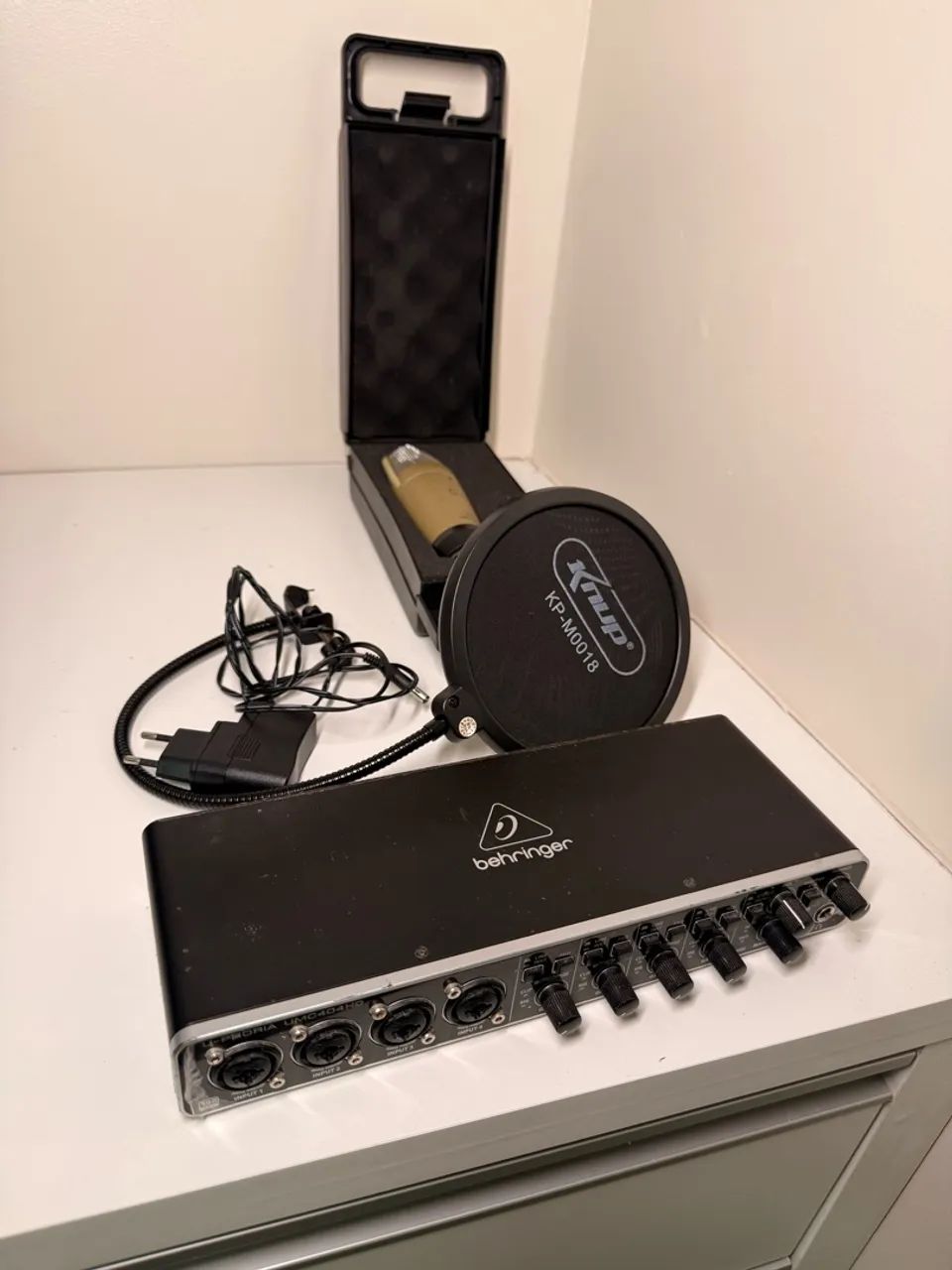 Interface de Áudio + Microfone Behringer C-1 - Foto 2