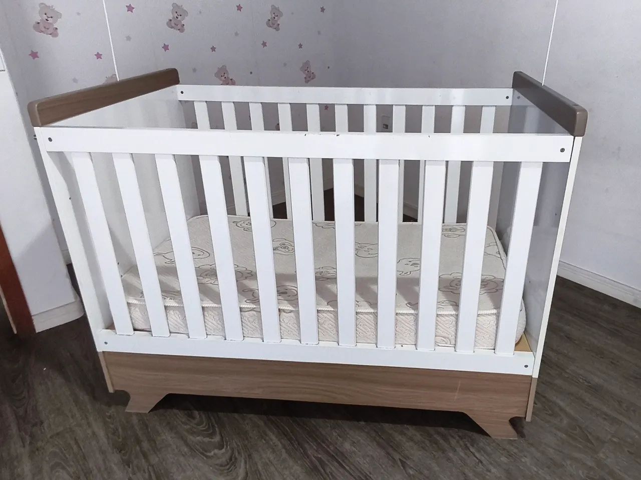 Berço infantil lindo 