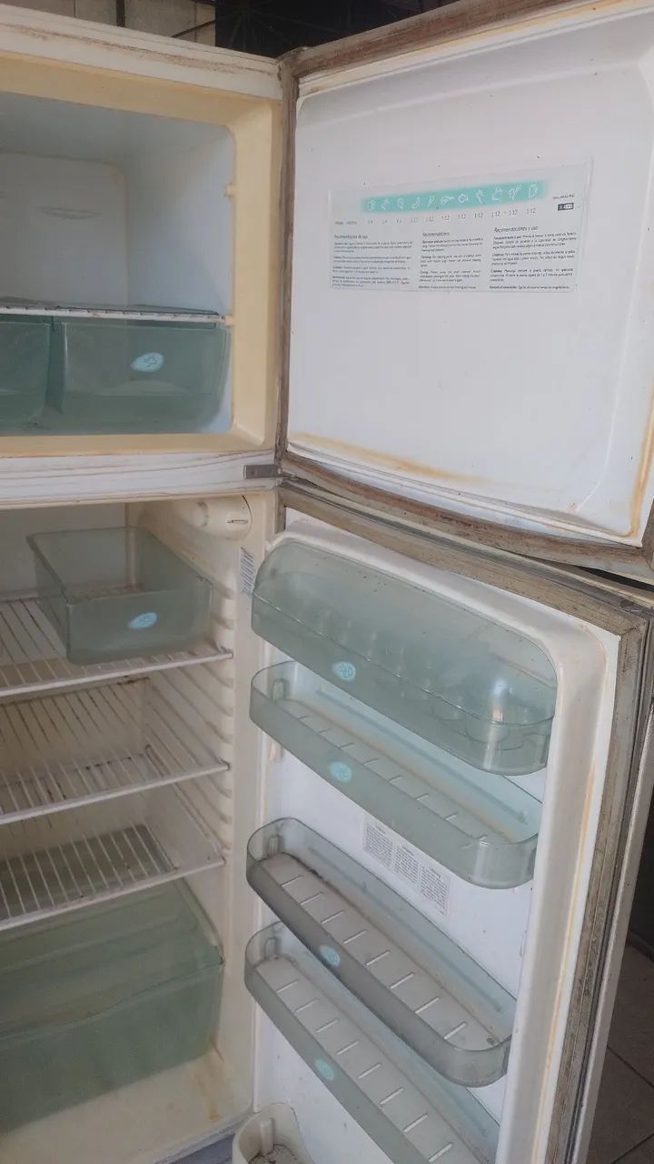 Geladeira Eletrolux  - Foto 4