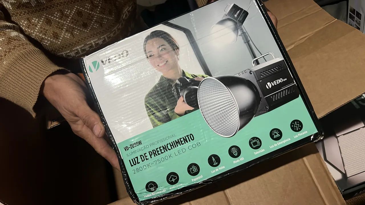 Luz de preenchimento e luminária led  - Foto 2