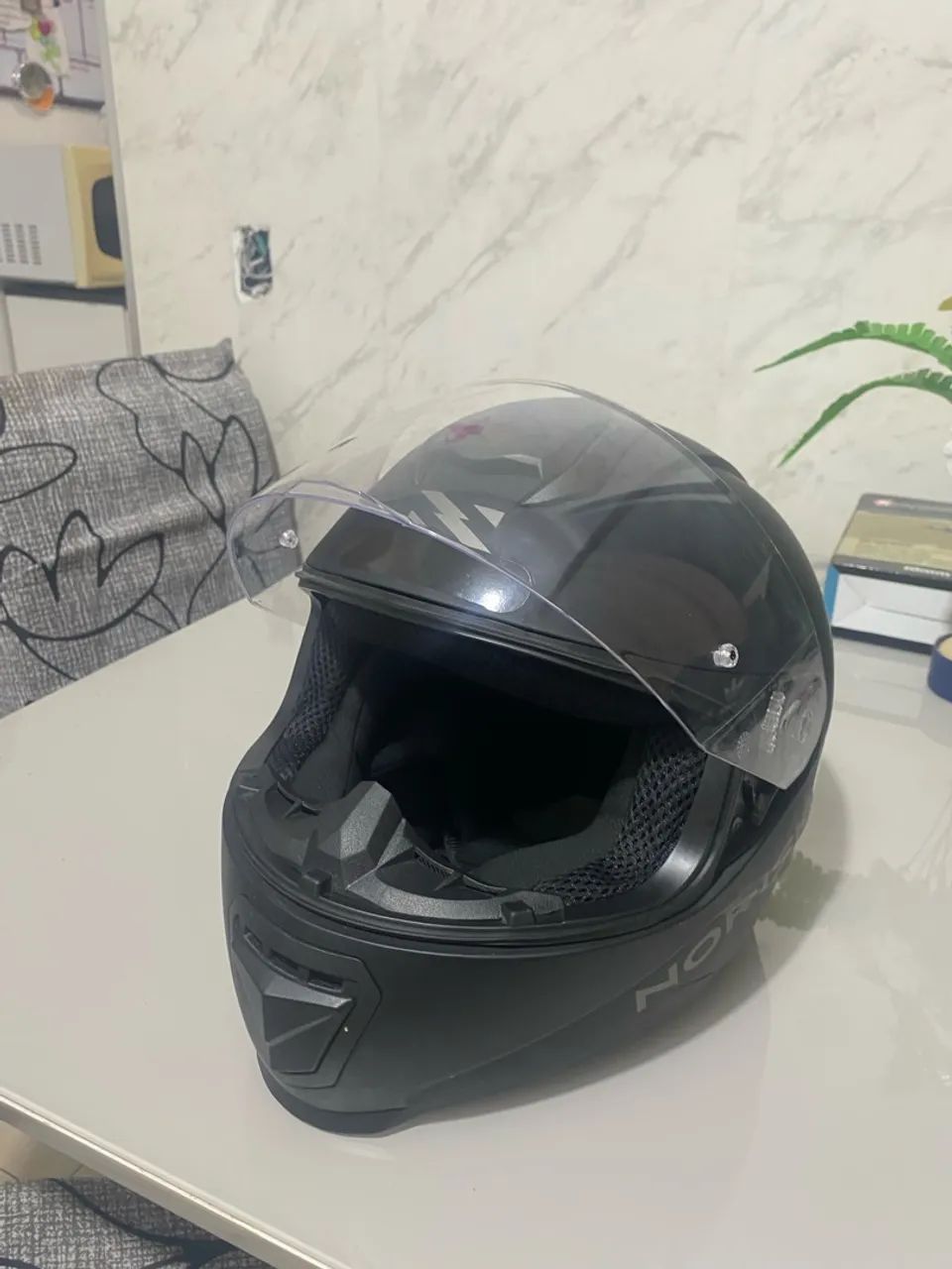 Capacete norisk 