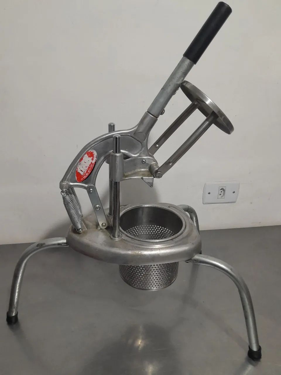 Espremedor de Batatas Profissional Dak Médio 69 cm - Foto 2