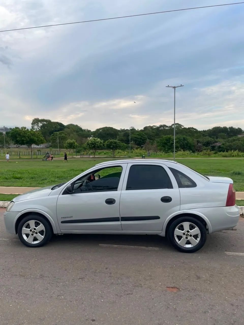 Chevrolet Corsa Corsa Sedan 1.0 MPFI 8V 71cv 4p 2003