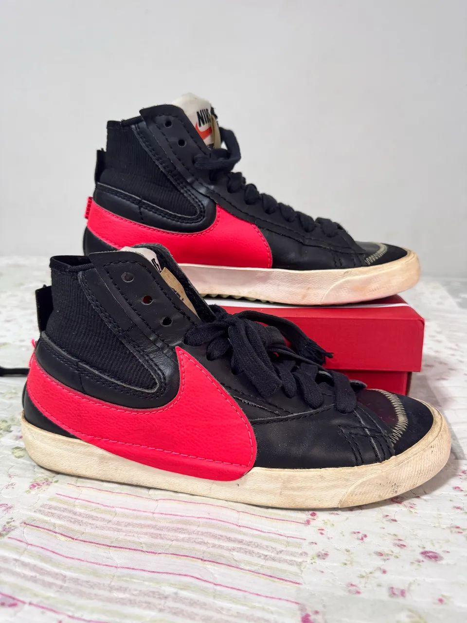 Tênis Nike Blazer MID 77