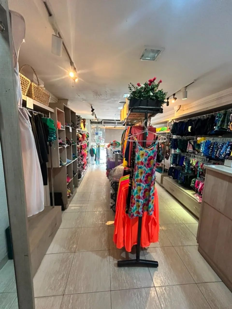 Vendo loja (ponto comercial) no centro de Caldas Novas GO - Foto 4