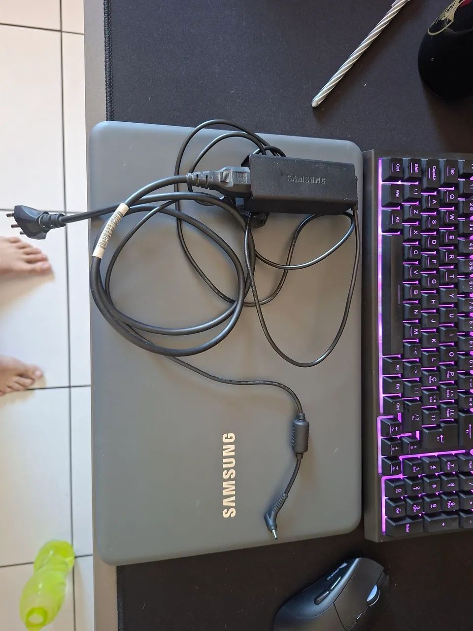 Notebook Samsung E30 com SSD  - Foto 3