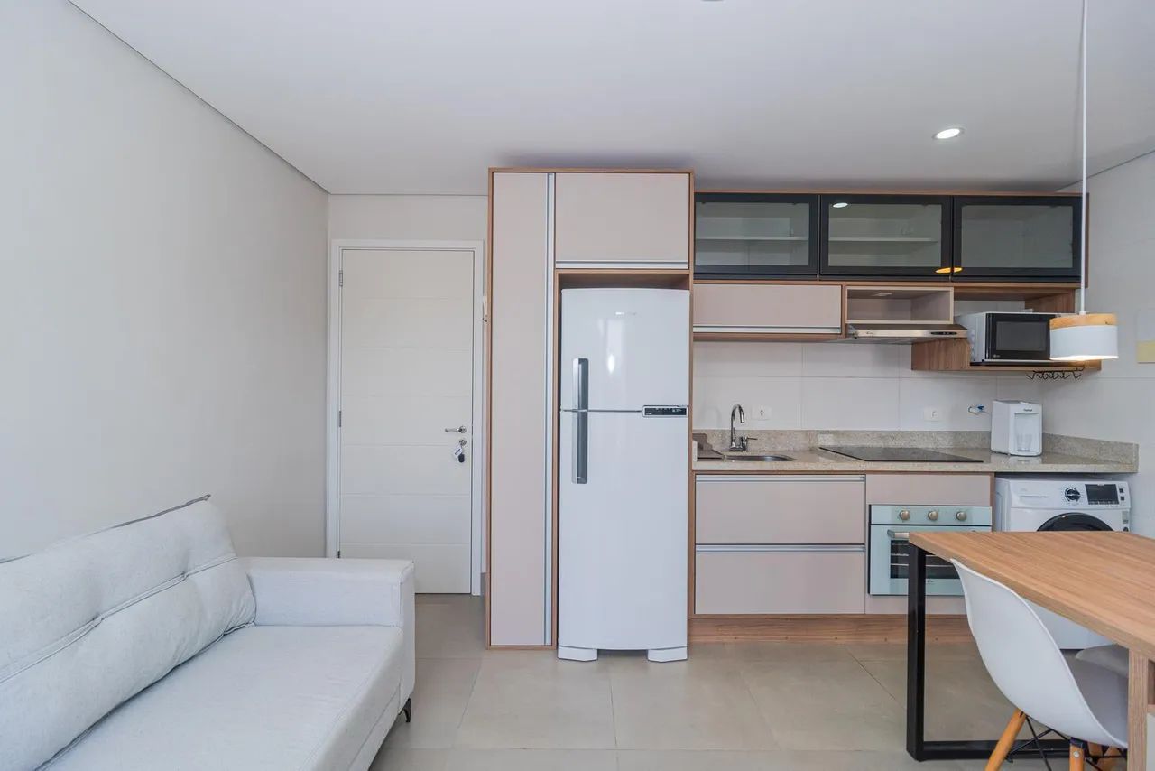Studio a Venda mobiliado e com vaga de garagem - Edificio Harmony - Agua Verde - Foto 2