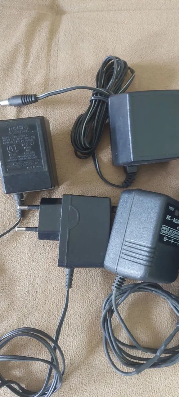 Lote de Fontes 9v 12 v variadas modem receptor funcionando perfeitamente  - Foto 4