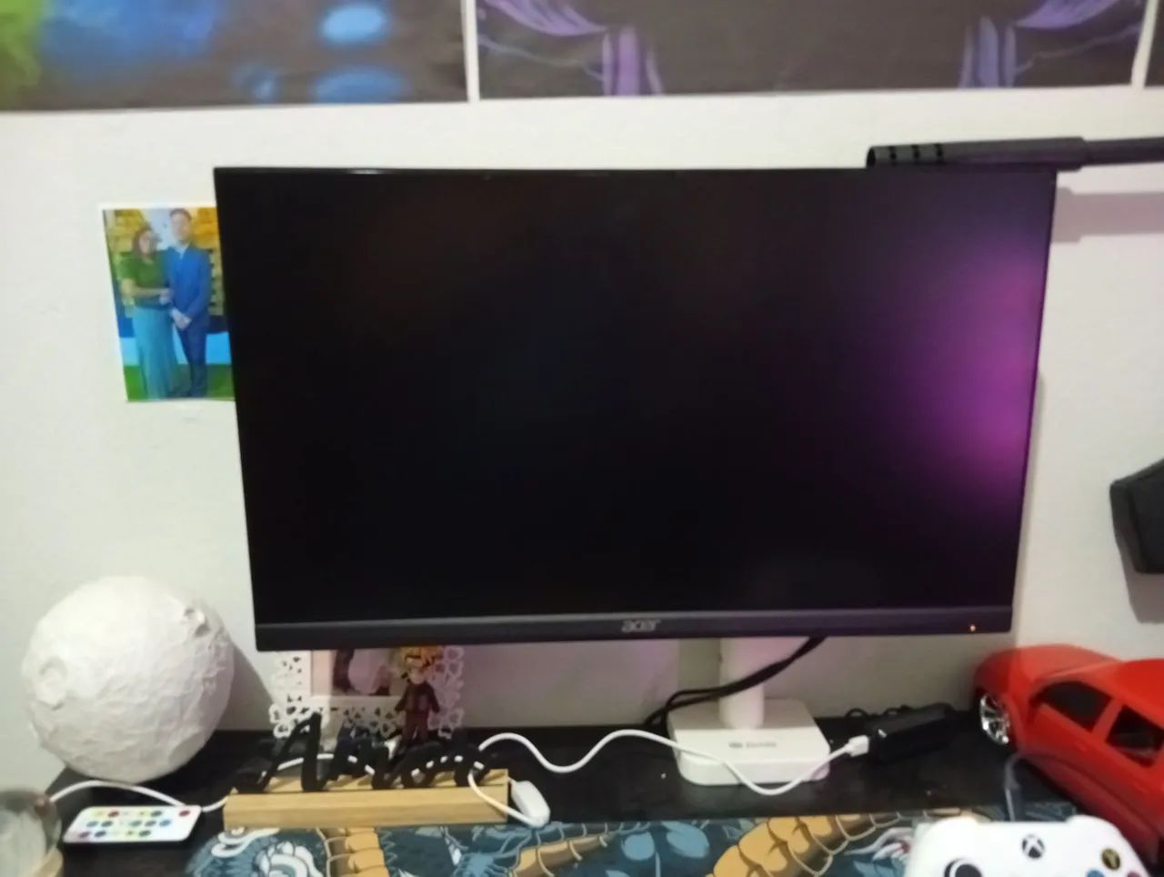 Vendo monitor gamer marca Acer. Monitor 24 polegadas.