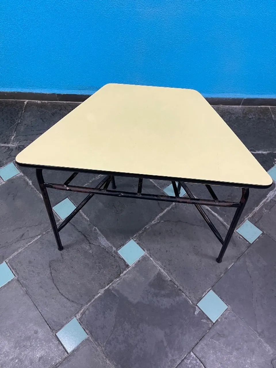 Carteira Escolar Trapézio 