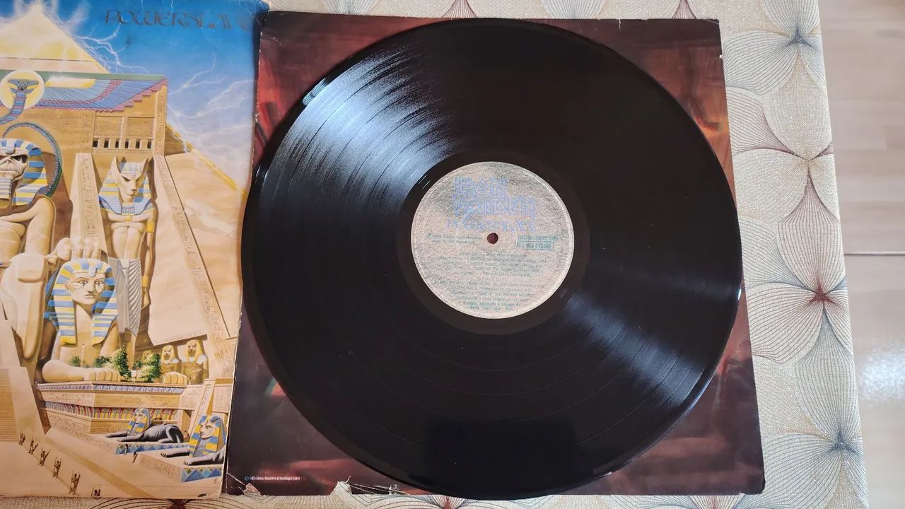 LP IRON MAIDEN - Powerslave (de época) - Foto 4