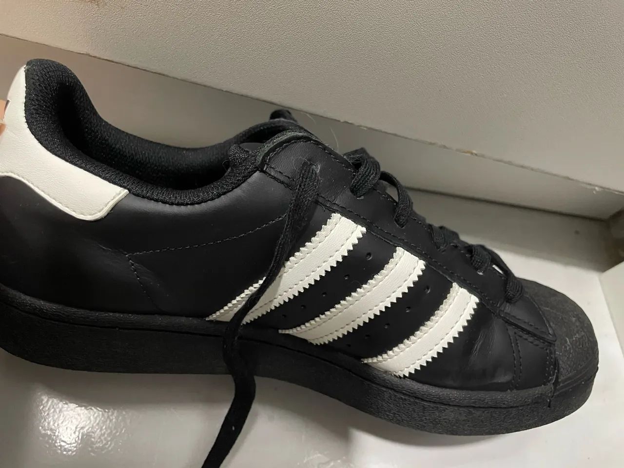 Tênis Adidas