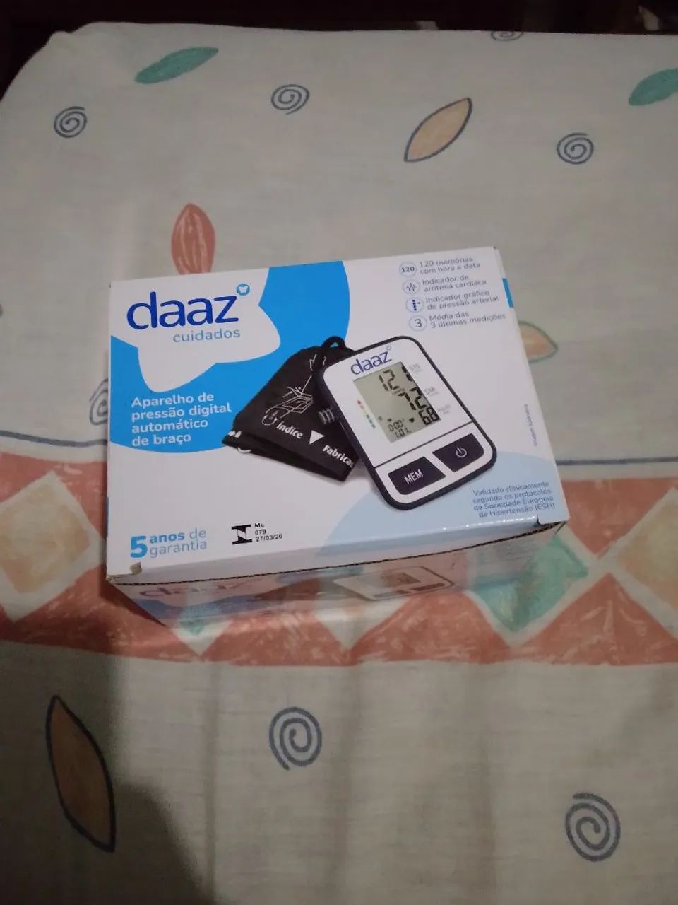 AUTOMATIC DIGITAL BLOOD PRESSURE MONITOR