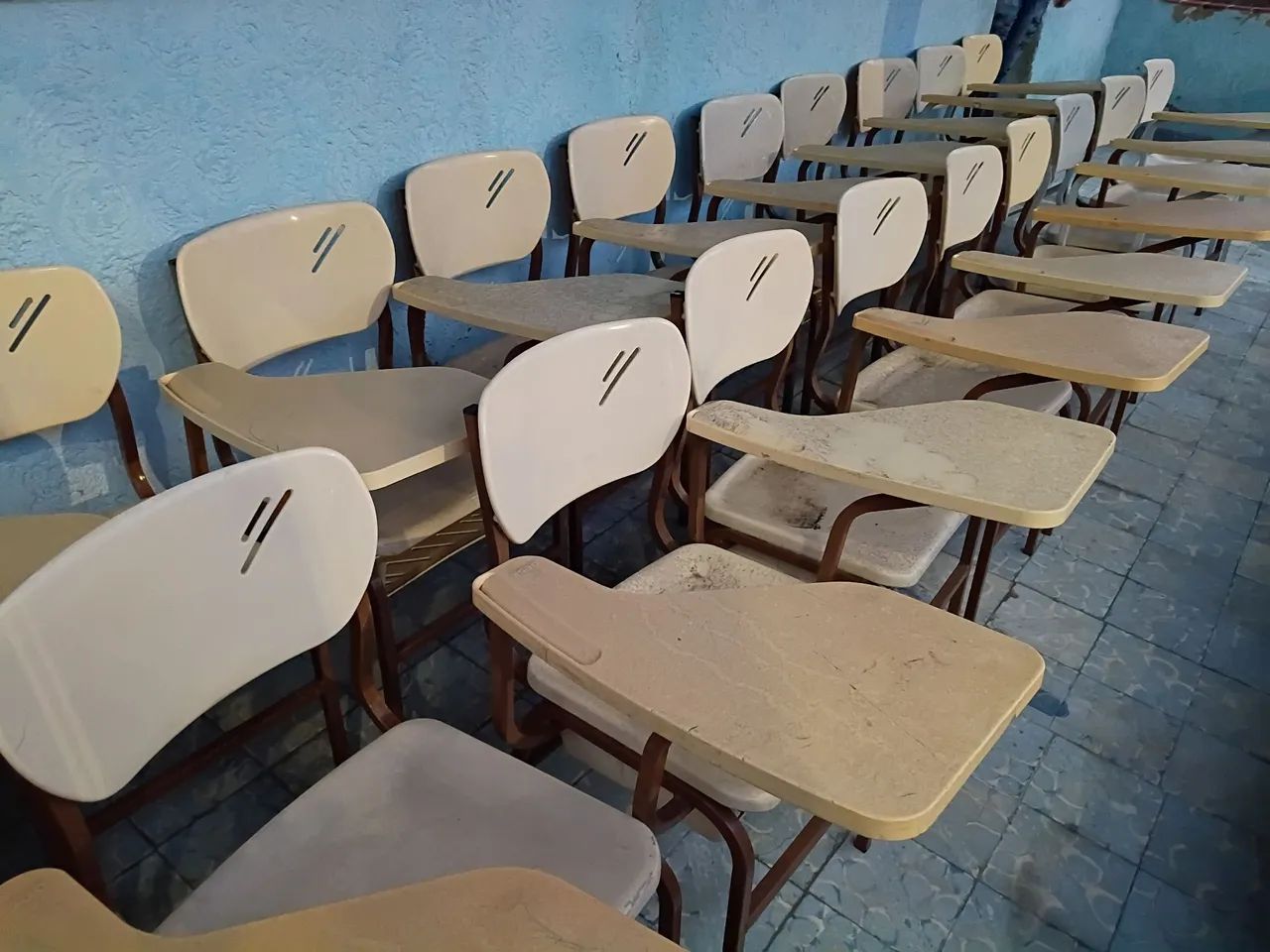 Cadeira escolar  - Foto 2