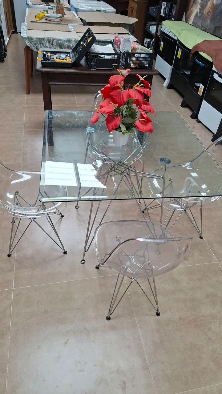 Mesa de Tampo de Vidro 