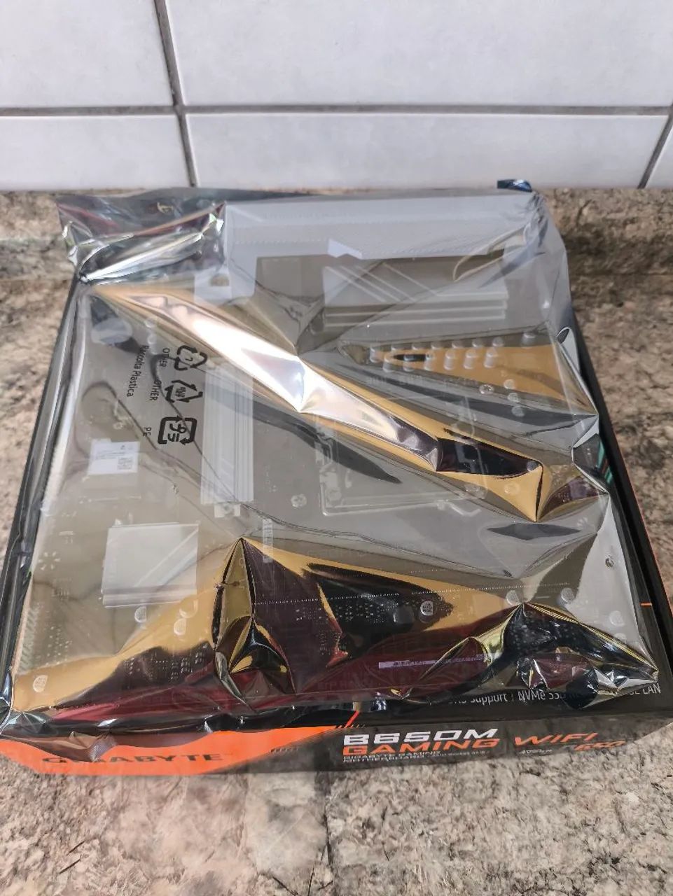 PLACA MÃE GIGABYTE B650M - Foto 4