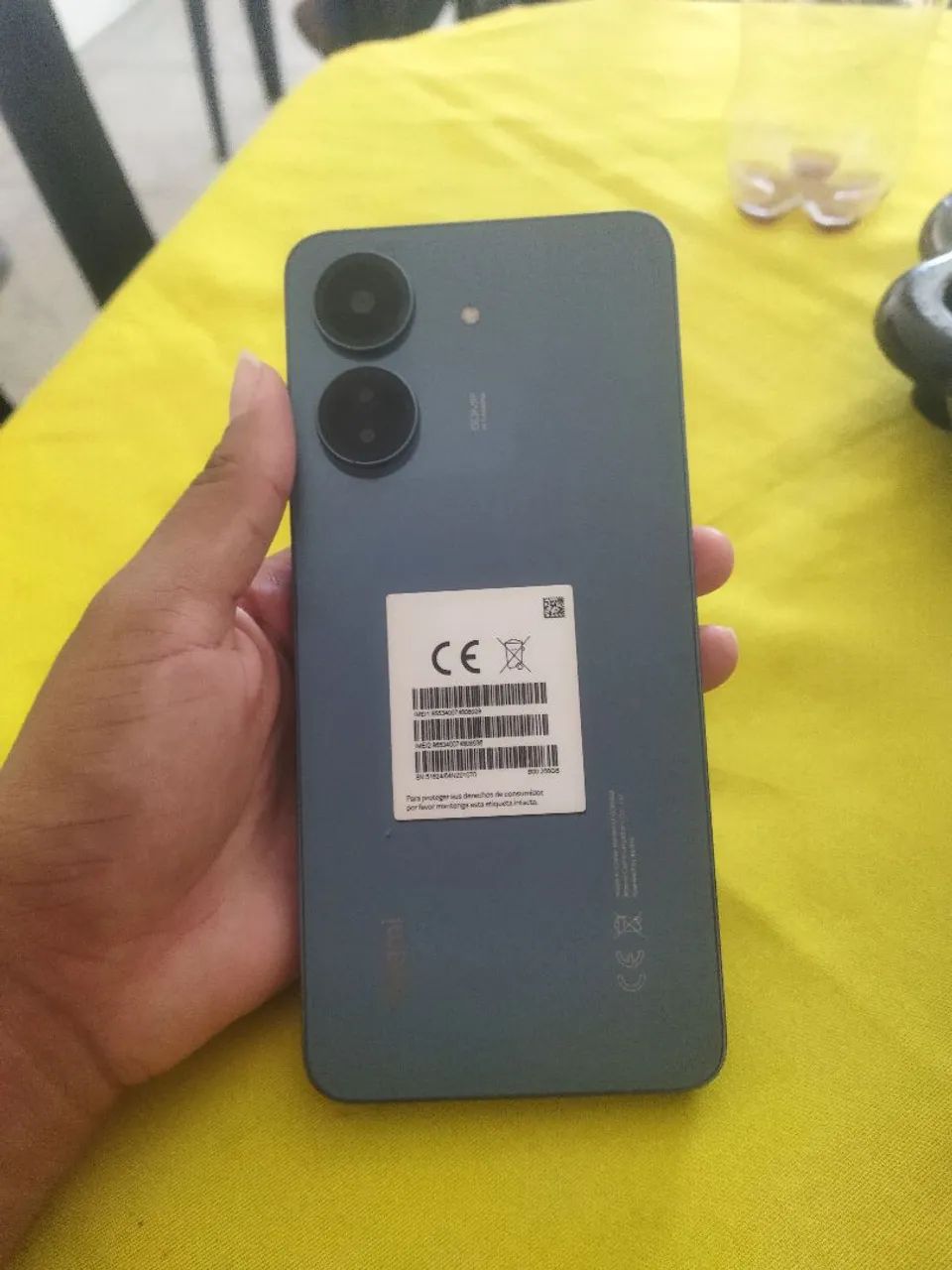 Vende se barato