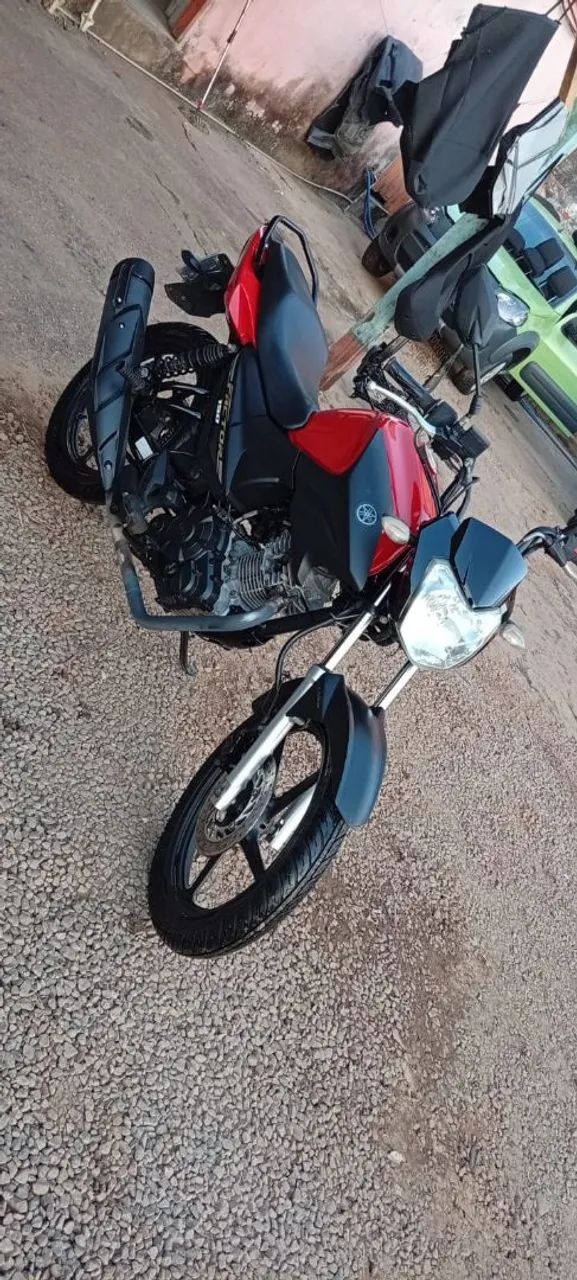 Factor 150 moto de mulher impecável