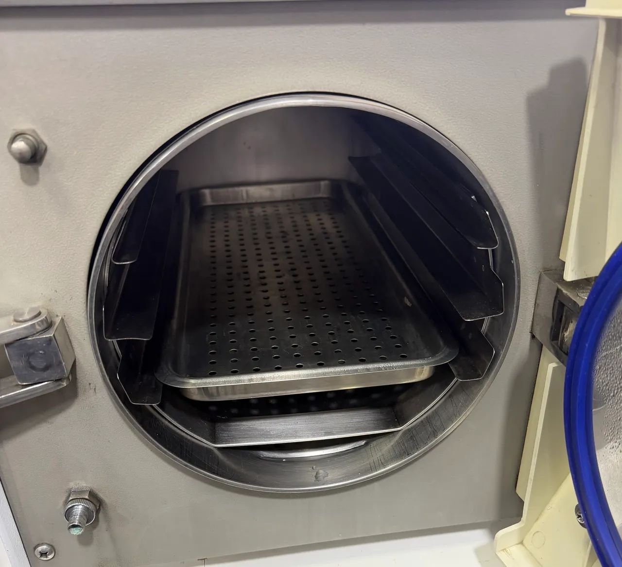 Autoclave Semi-Automática Tuttinauer 2340 - Foto 2