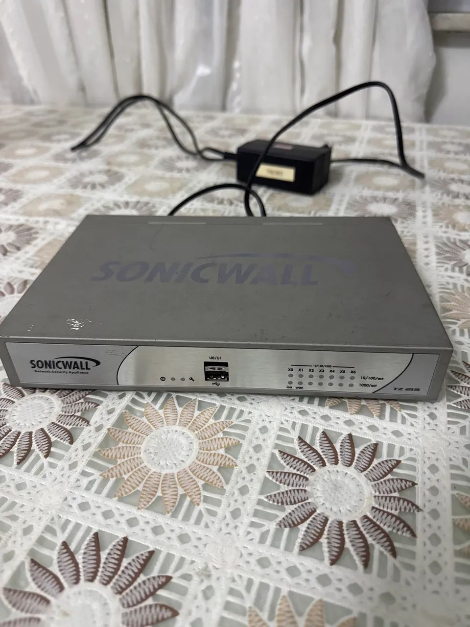 Firewall SonicWall TZ 215