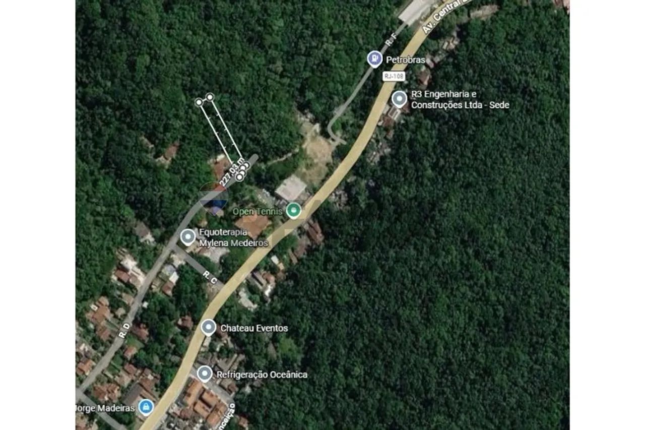 Terreno 1.400m² em Niterói: Vista e Tranquilidade - Foto 4