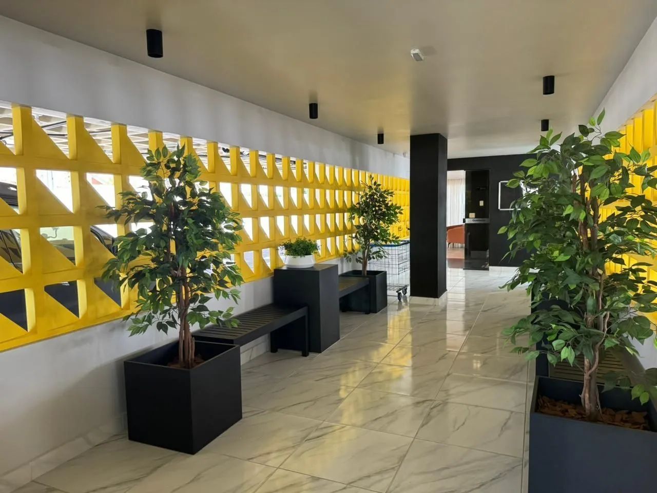 Apartamento para locação em Intermares  2 quartos sendo 1 suíte