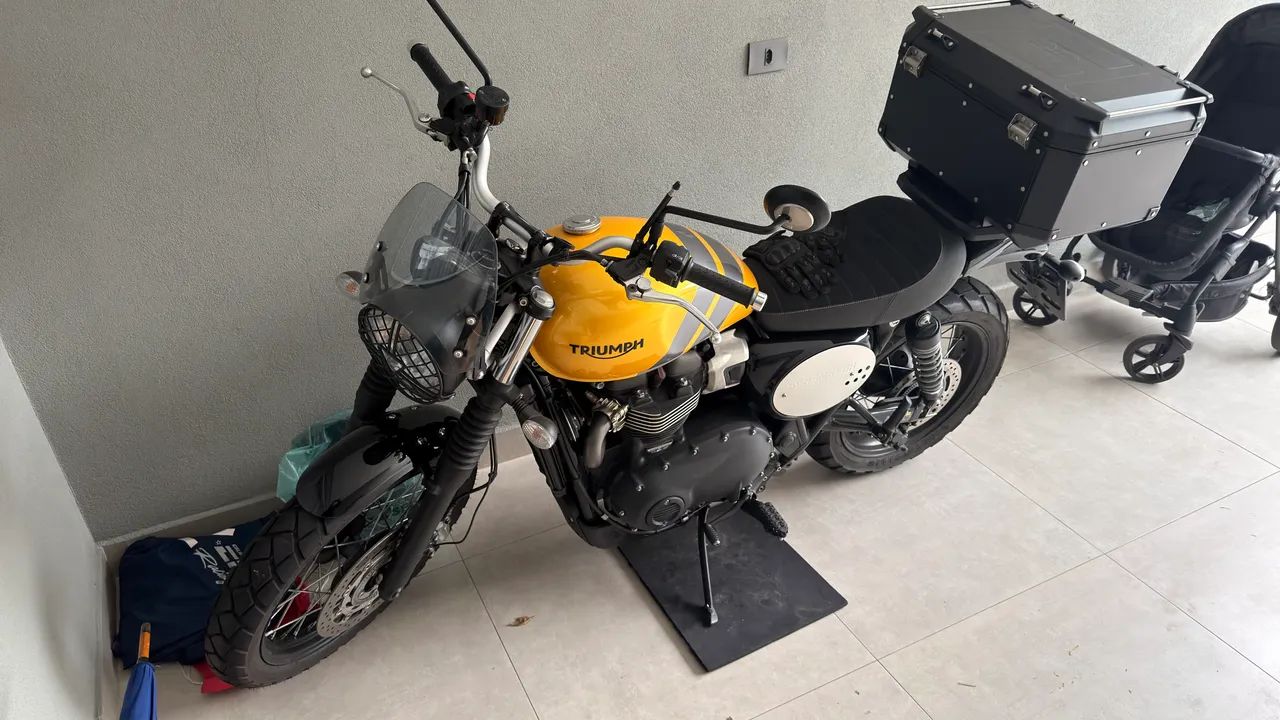 Triumph Scrambler 900 impecável 
