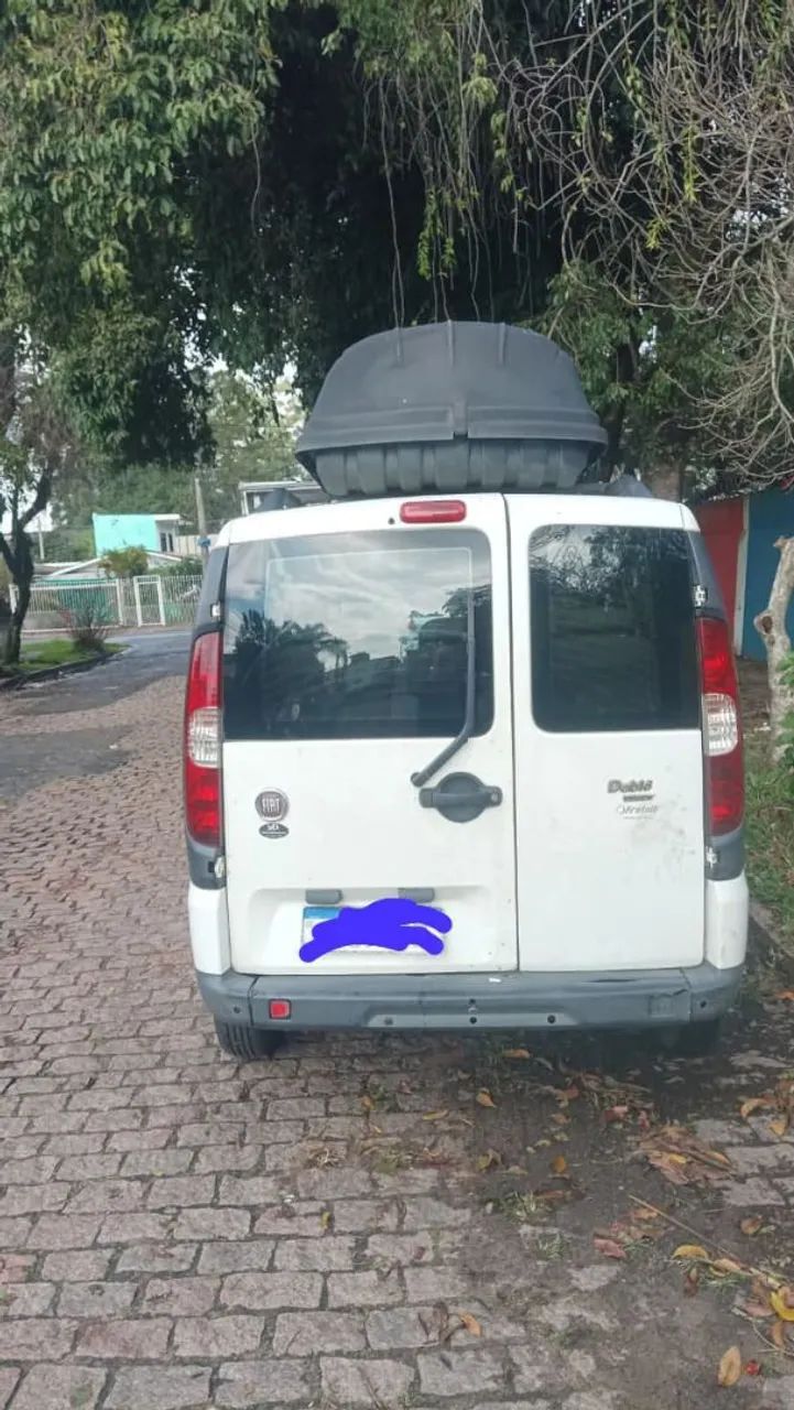 Fiat Doblo Essence 1.8 Flex 16V 5P 2013 - Foto 2