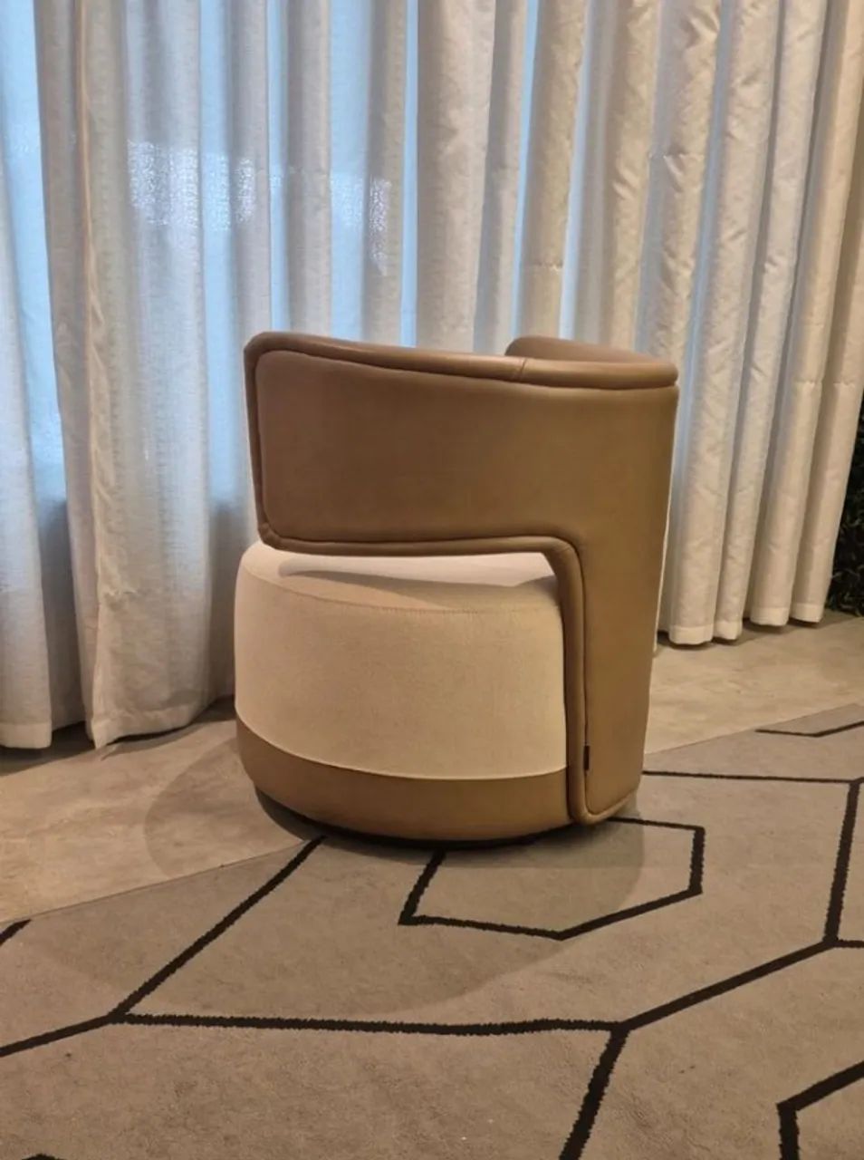 POLTRONA DAZZ / Conforto e sofisticação - Foto 3
