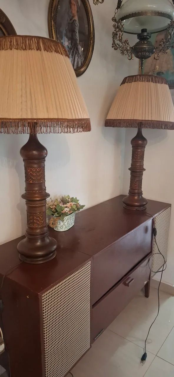 Lustre madeira antigo