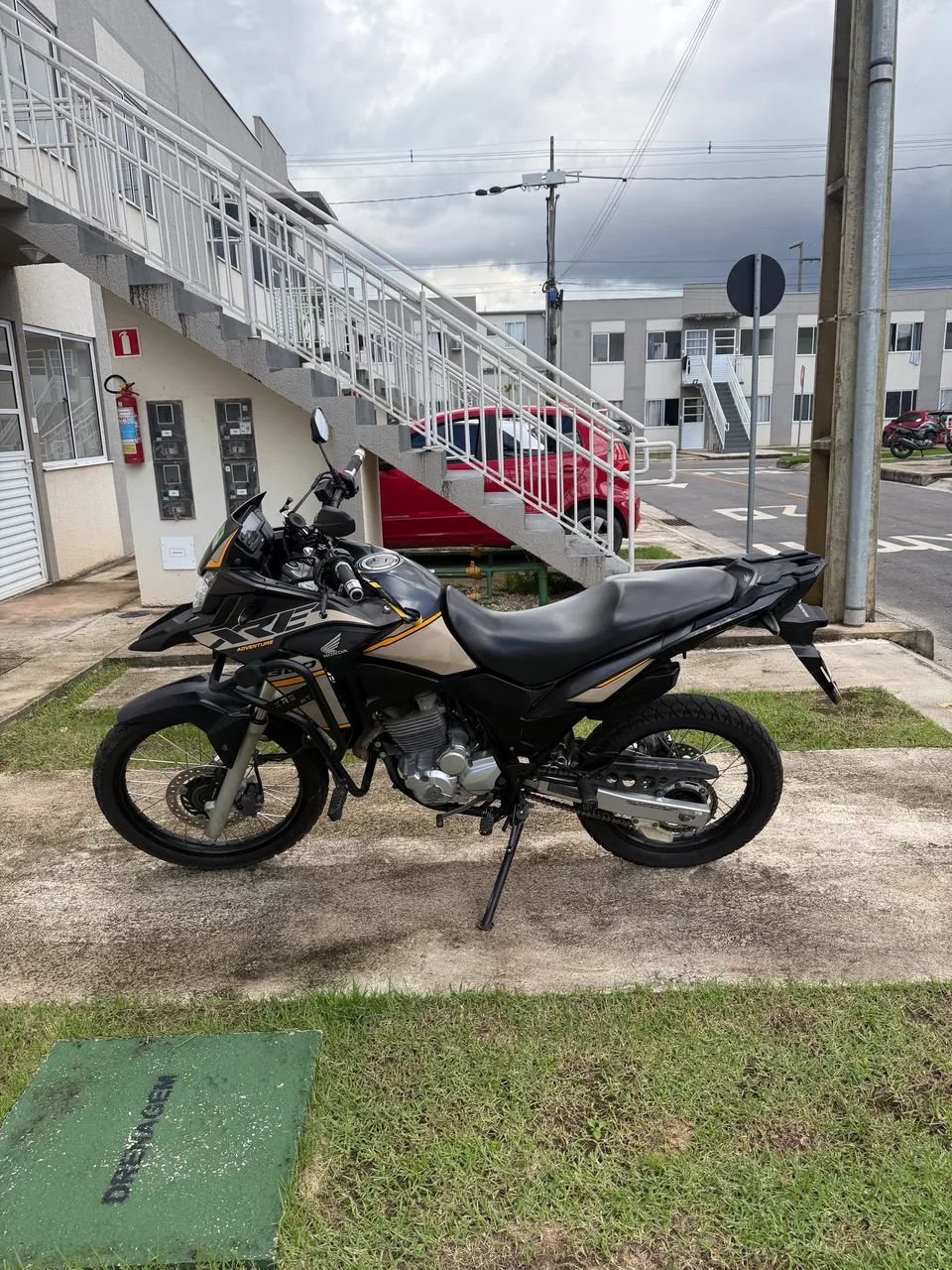 Vendo XRE 300 - Foto 2