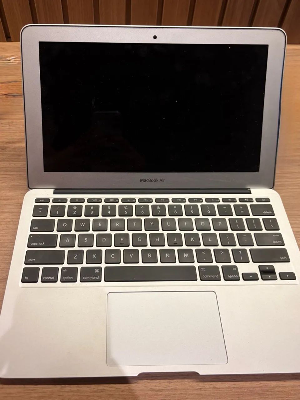 MacBook Air de 11 polegadas 2013, equipado com processador Intel