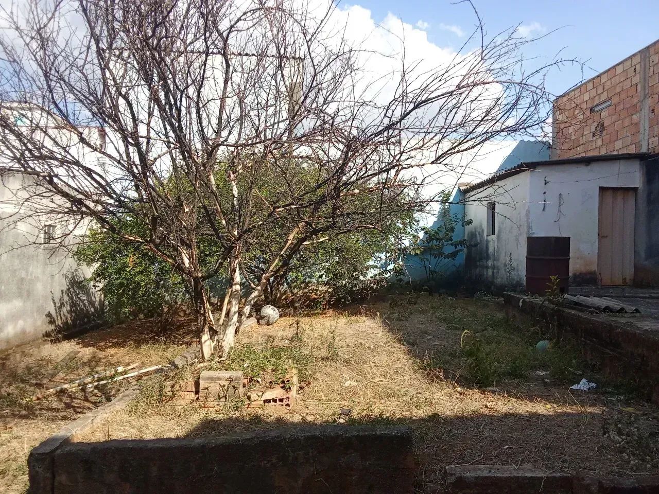 LOTE 360M² NO SANTA HELENA