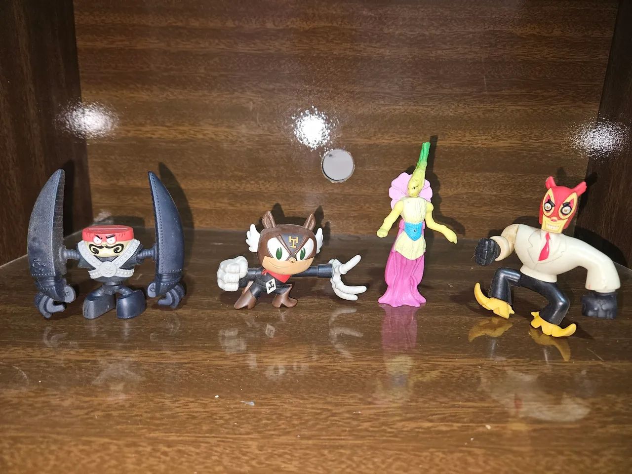 Bonecos mc donalds