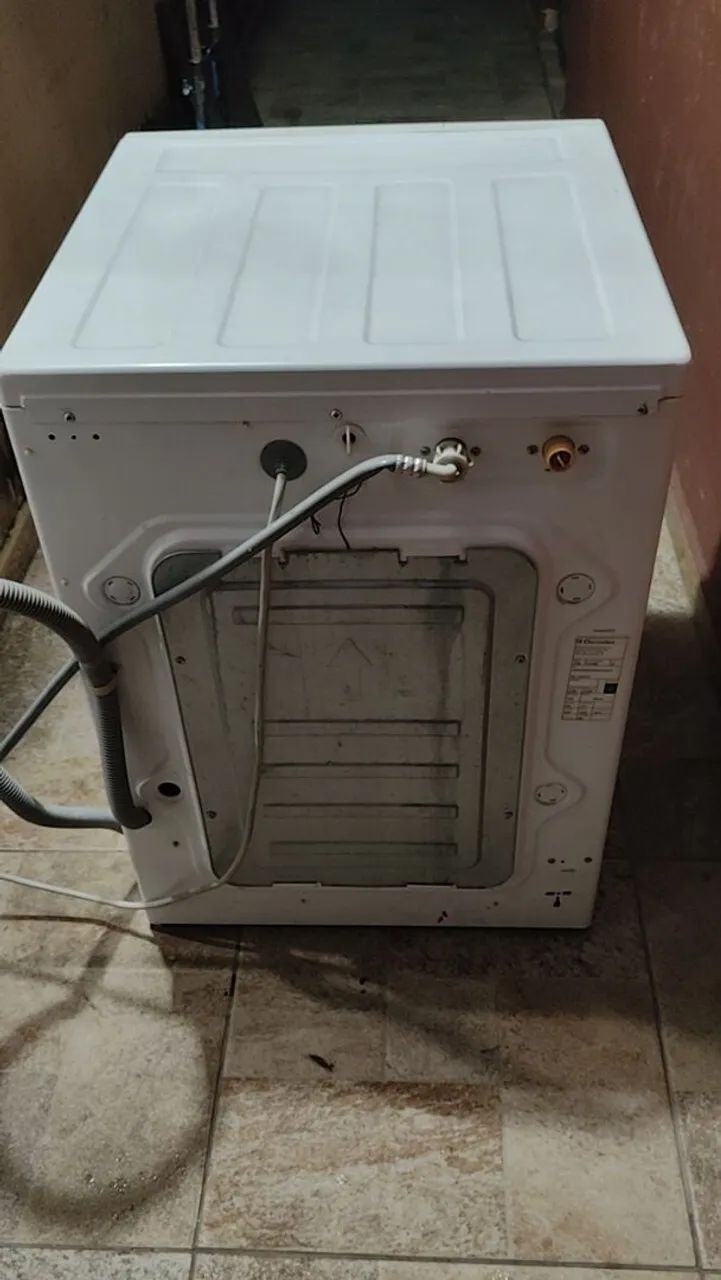 Lava e seca Electrolux Lse 09 9 kg. - Foto 3