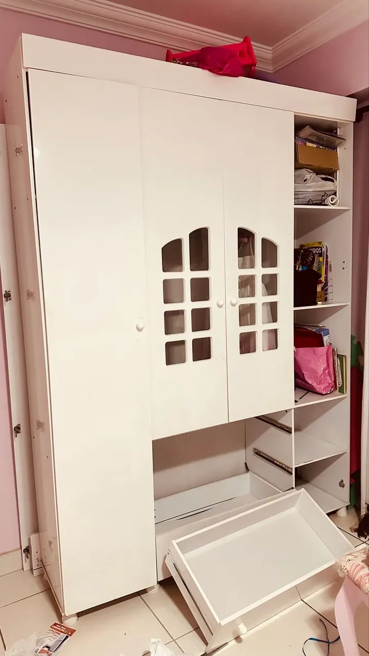 Guarda roupa infantil 