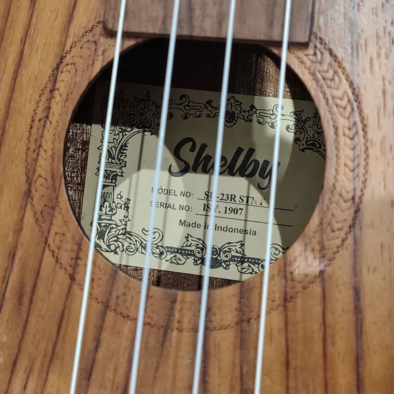 Ukulele Shelby Soprano, muito novo - Foto 2