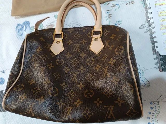 Bolsa Inspiração Luis Vuitton 