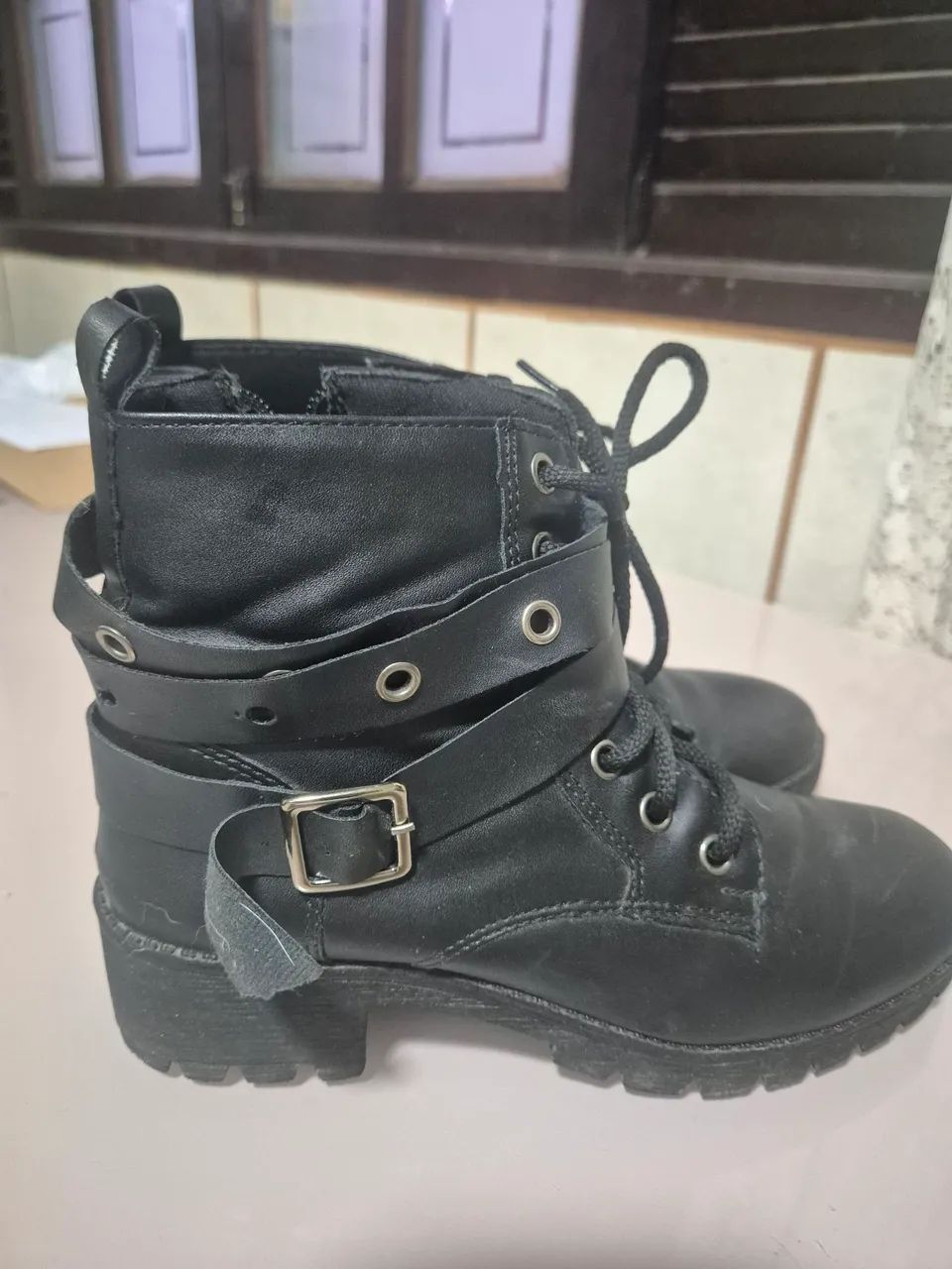 Bota couro