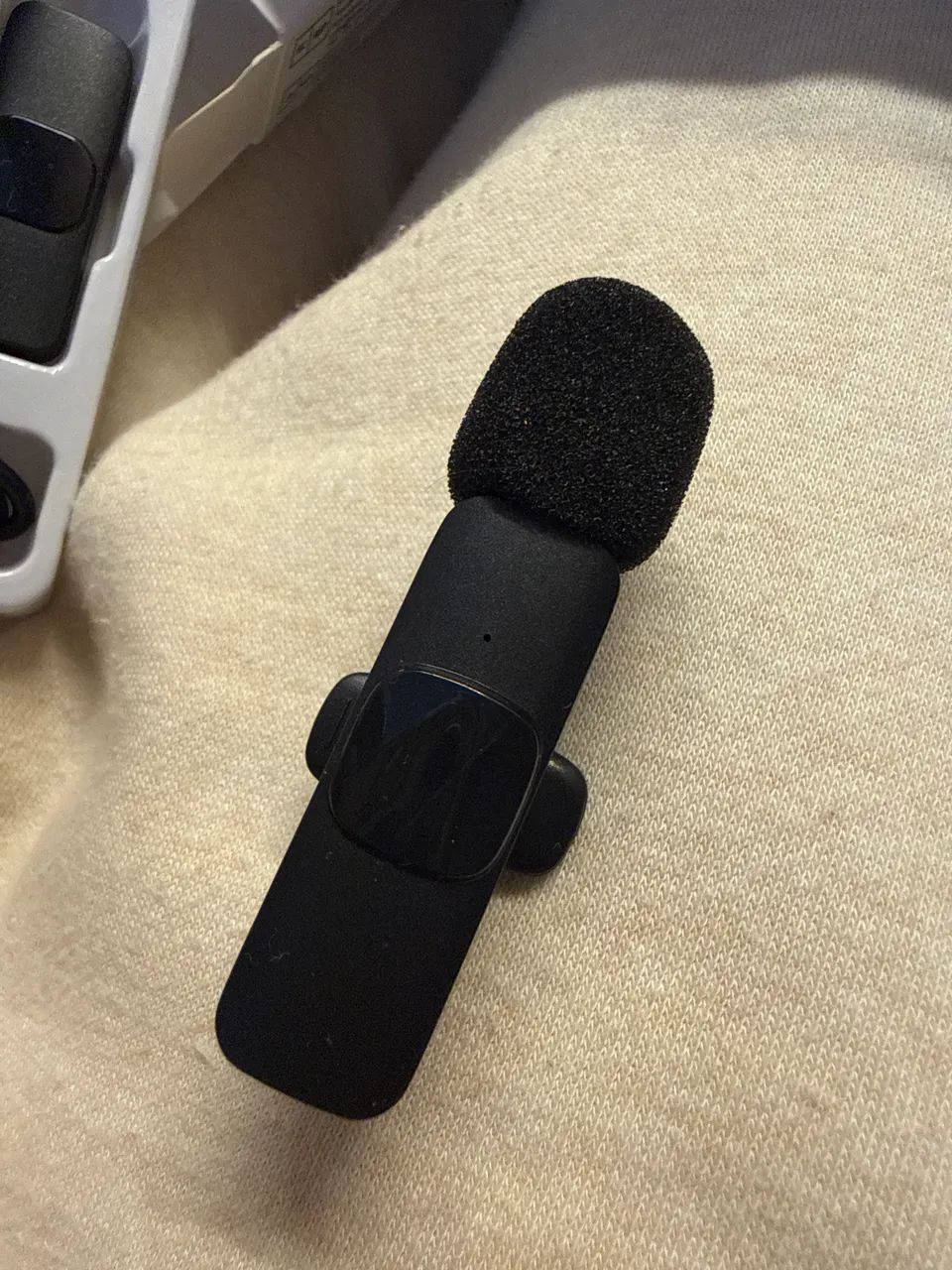 Microfone de lapela sem fio IPhone modelo antigo - Foto 3