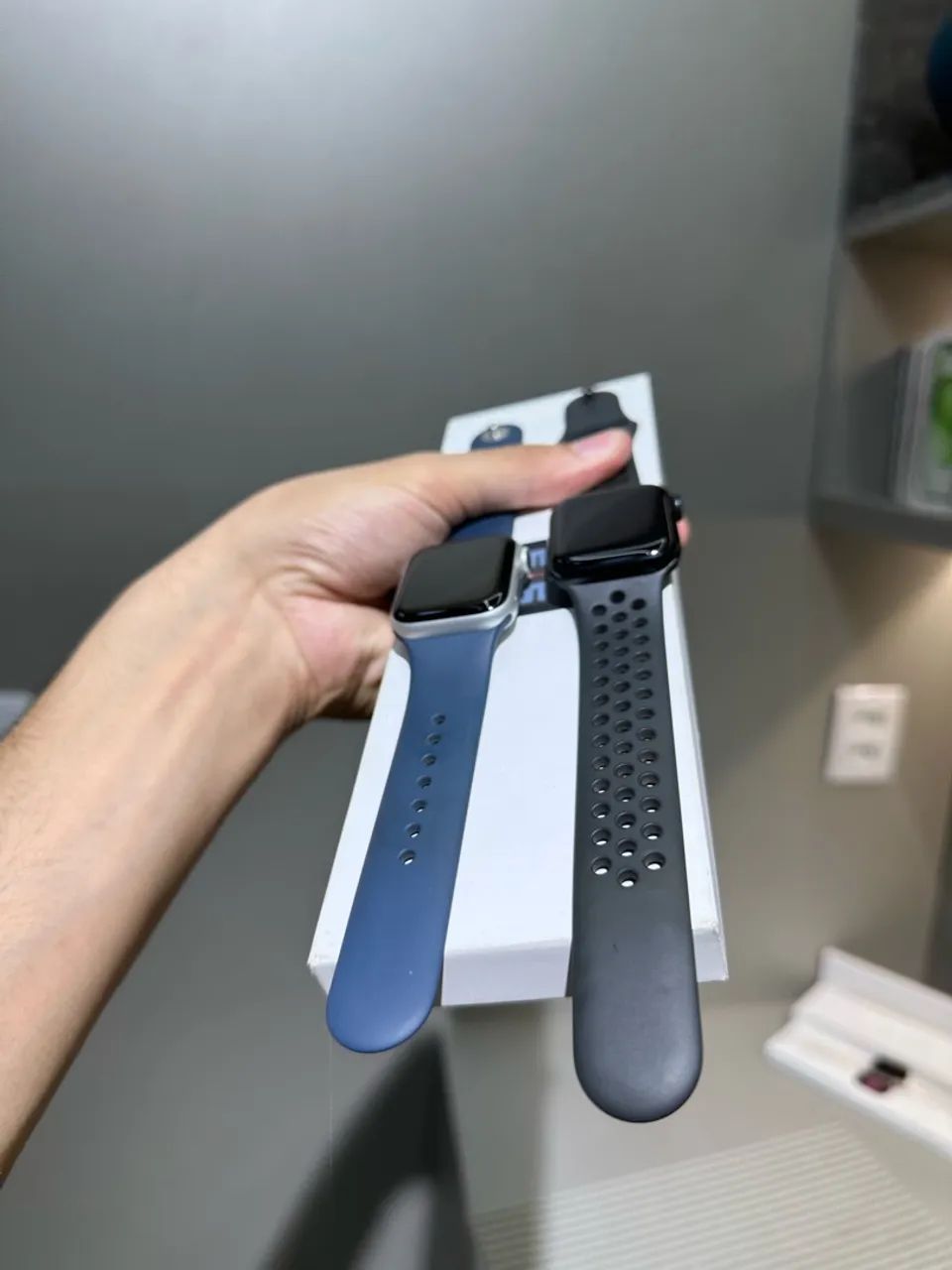 Applewatch Se 2 geração silver é black  - Foto 5