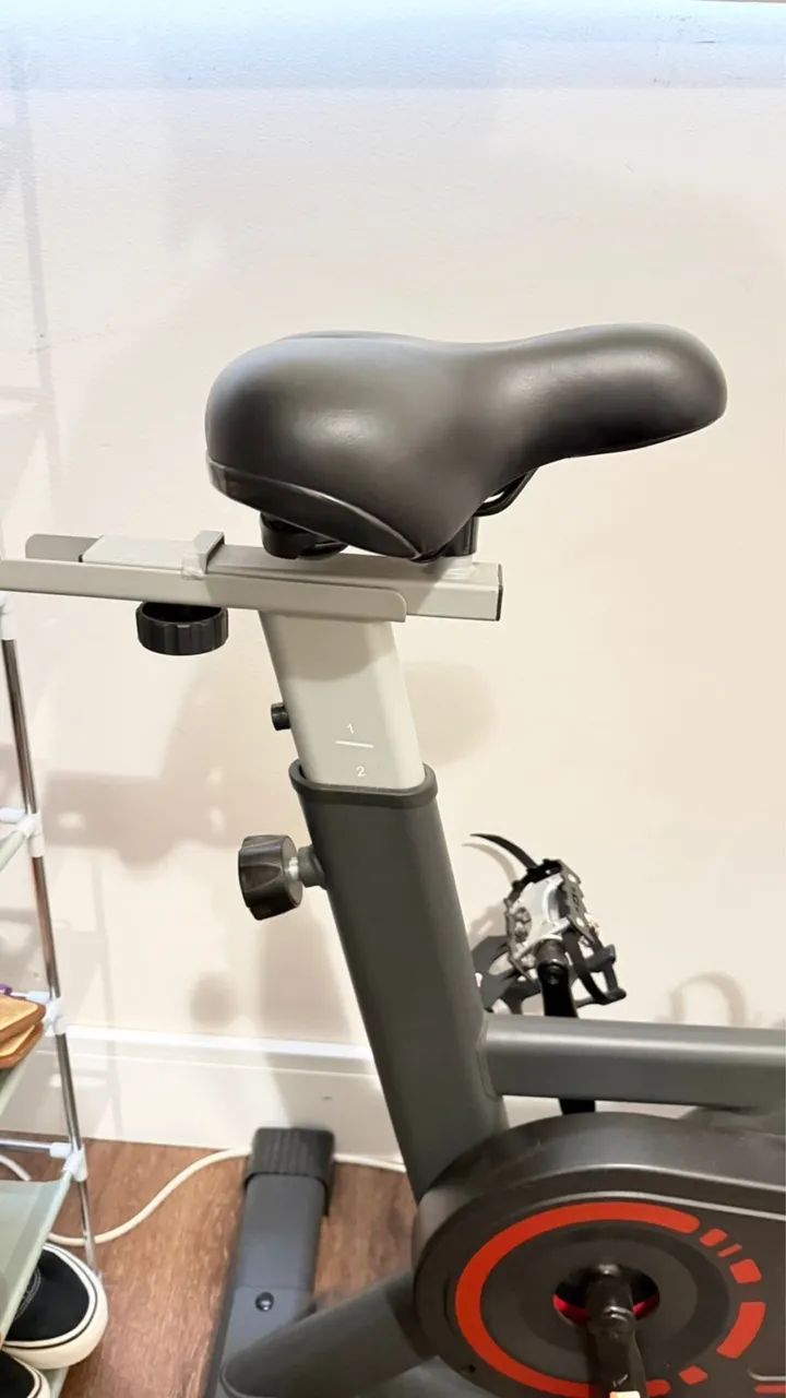 Vende-se bicicleta ergométrica 