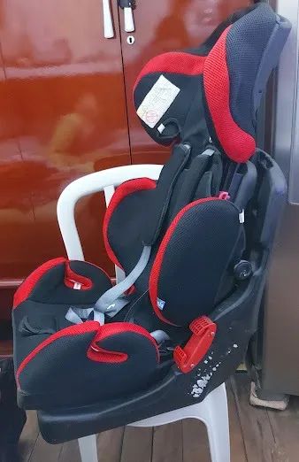 cadeirinha infantil p/ carro seminova - Foto 2