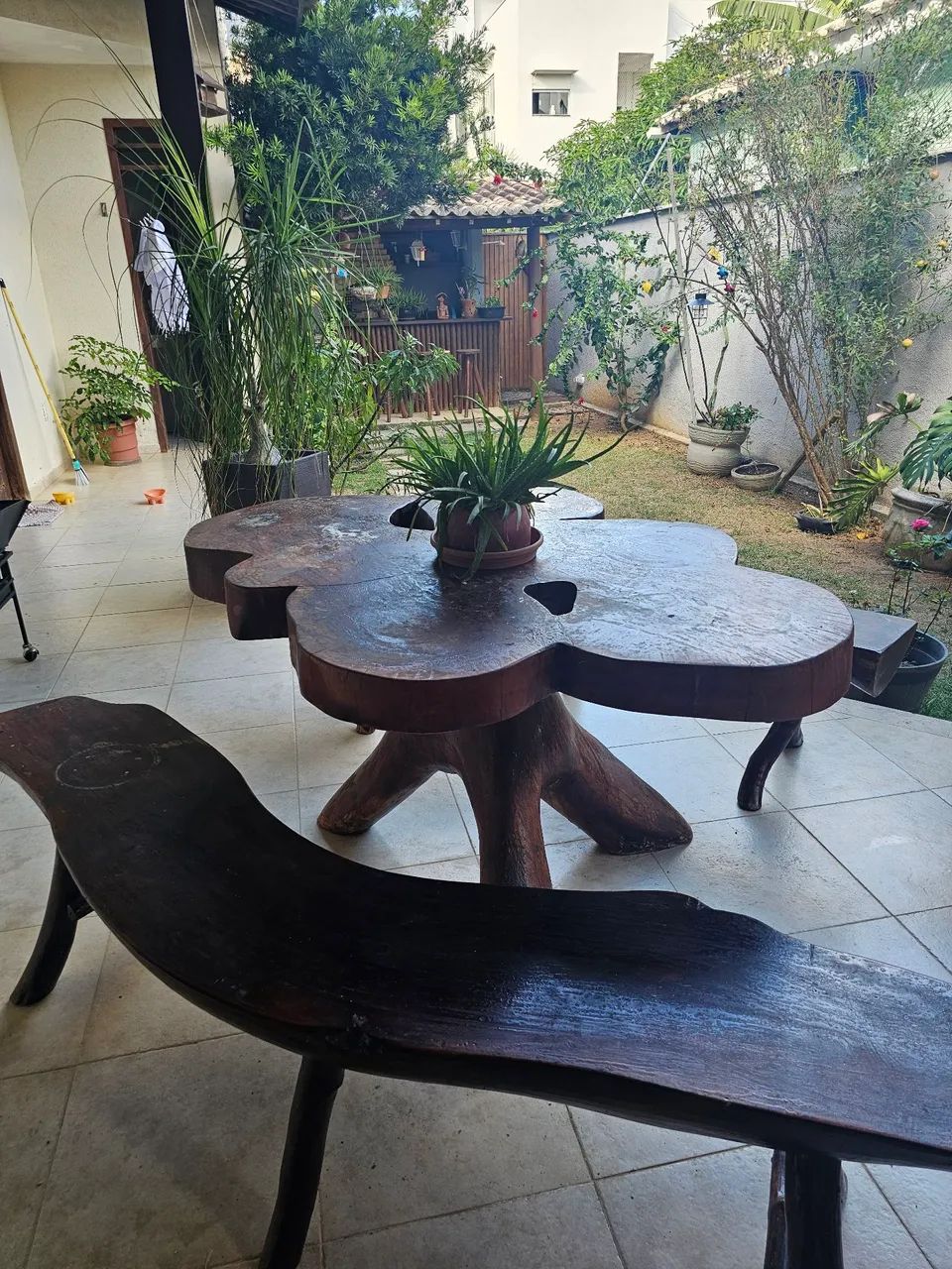 Mesa com bancos rustica  - Foto 2