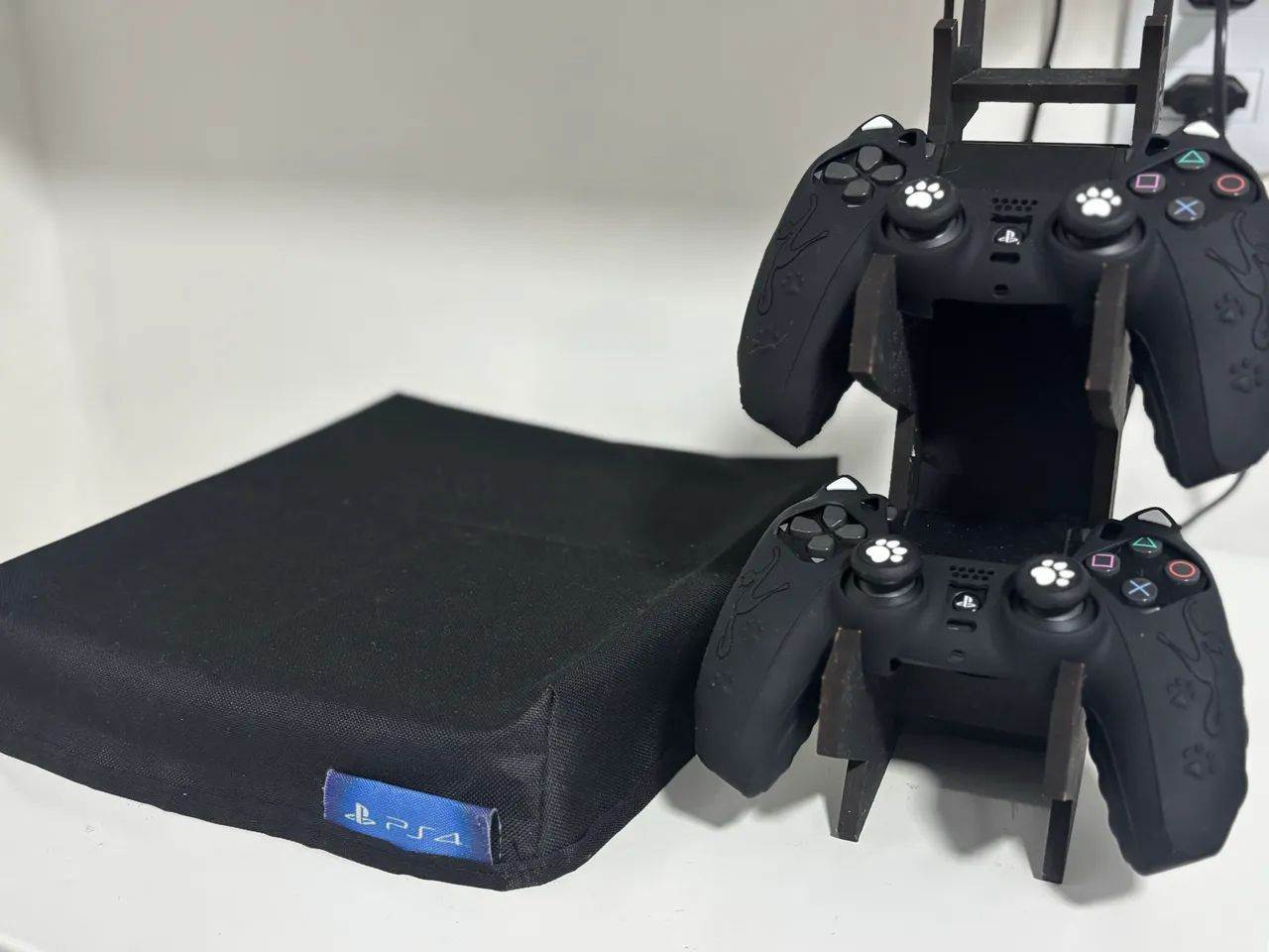 Vende-se PS4  - Foto 2