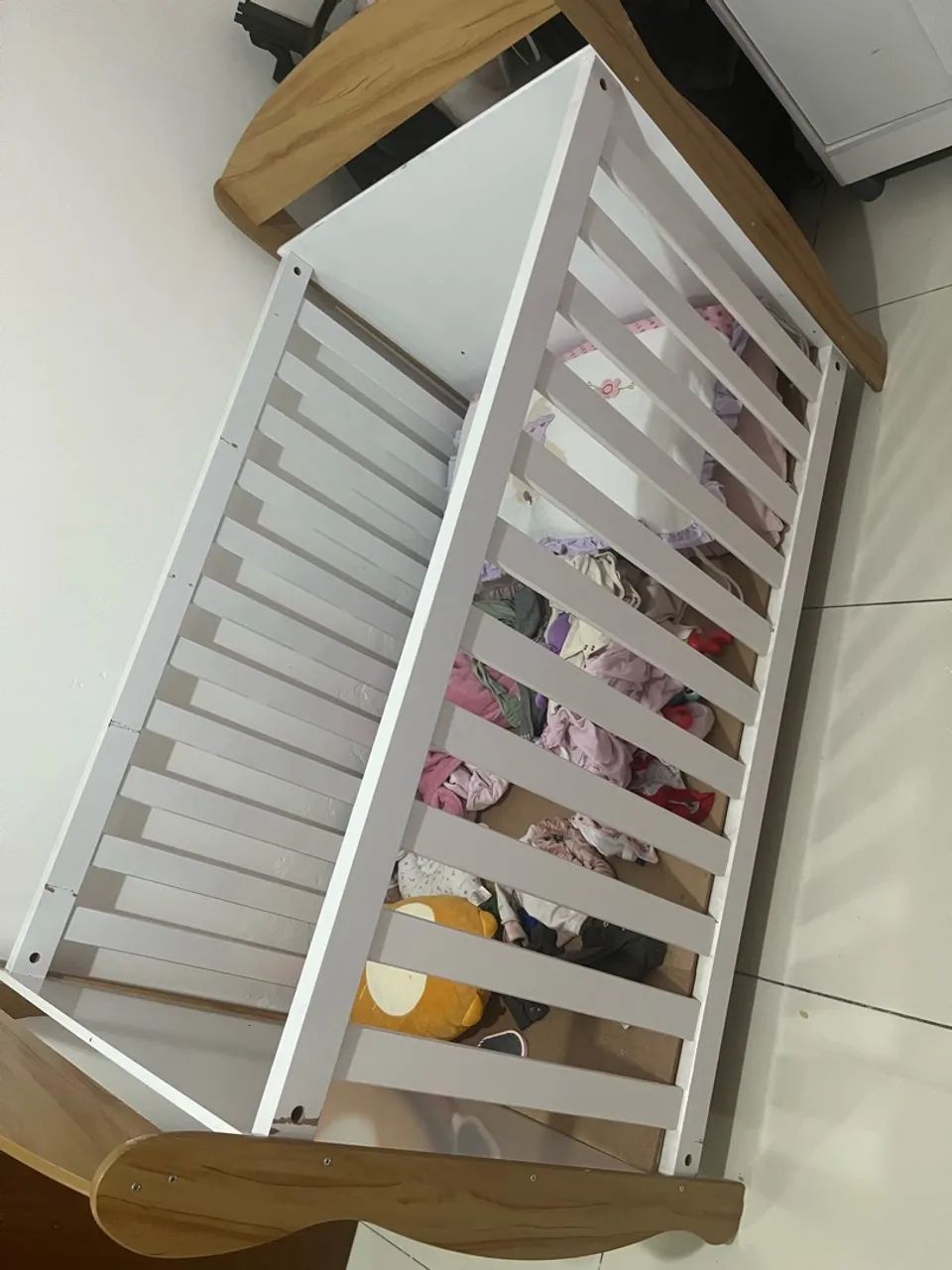 Vendo kit berço e cômoda 