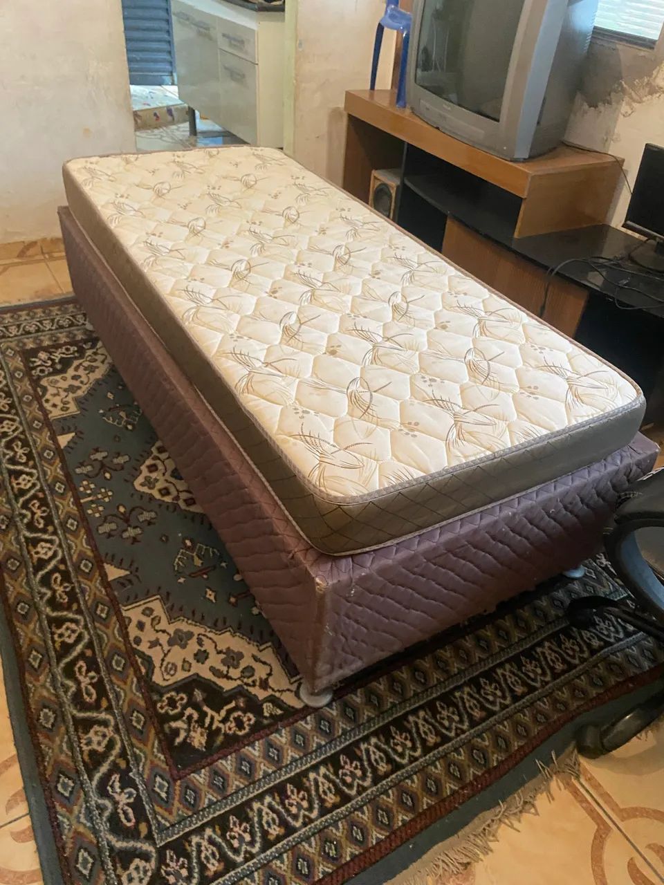 Cama Box de solteiro com o colchão  - Foto 3
