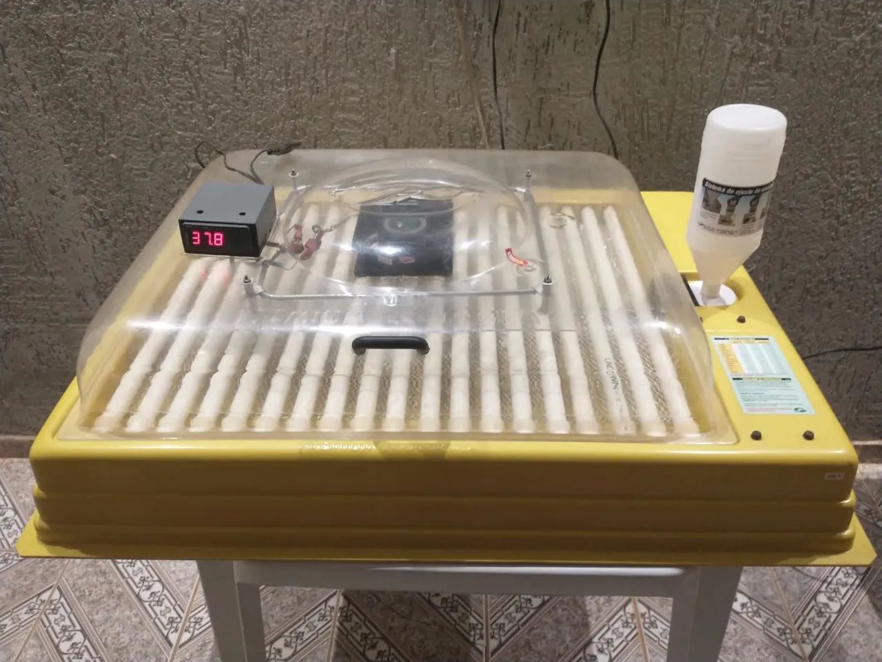 Chocadeira Premium Ecológica IP 130 ovos