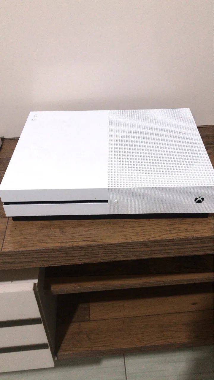 Vendo Xbox one s