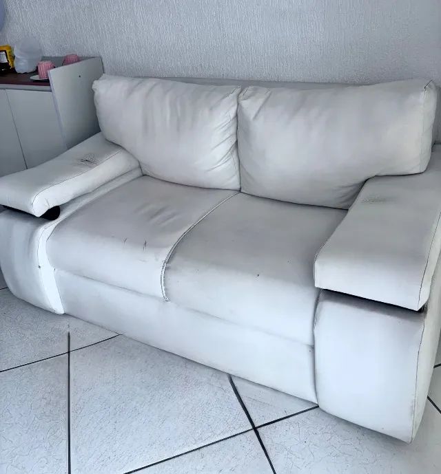 Sofá 2 lugares 